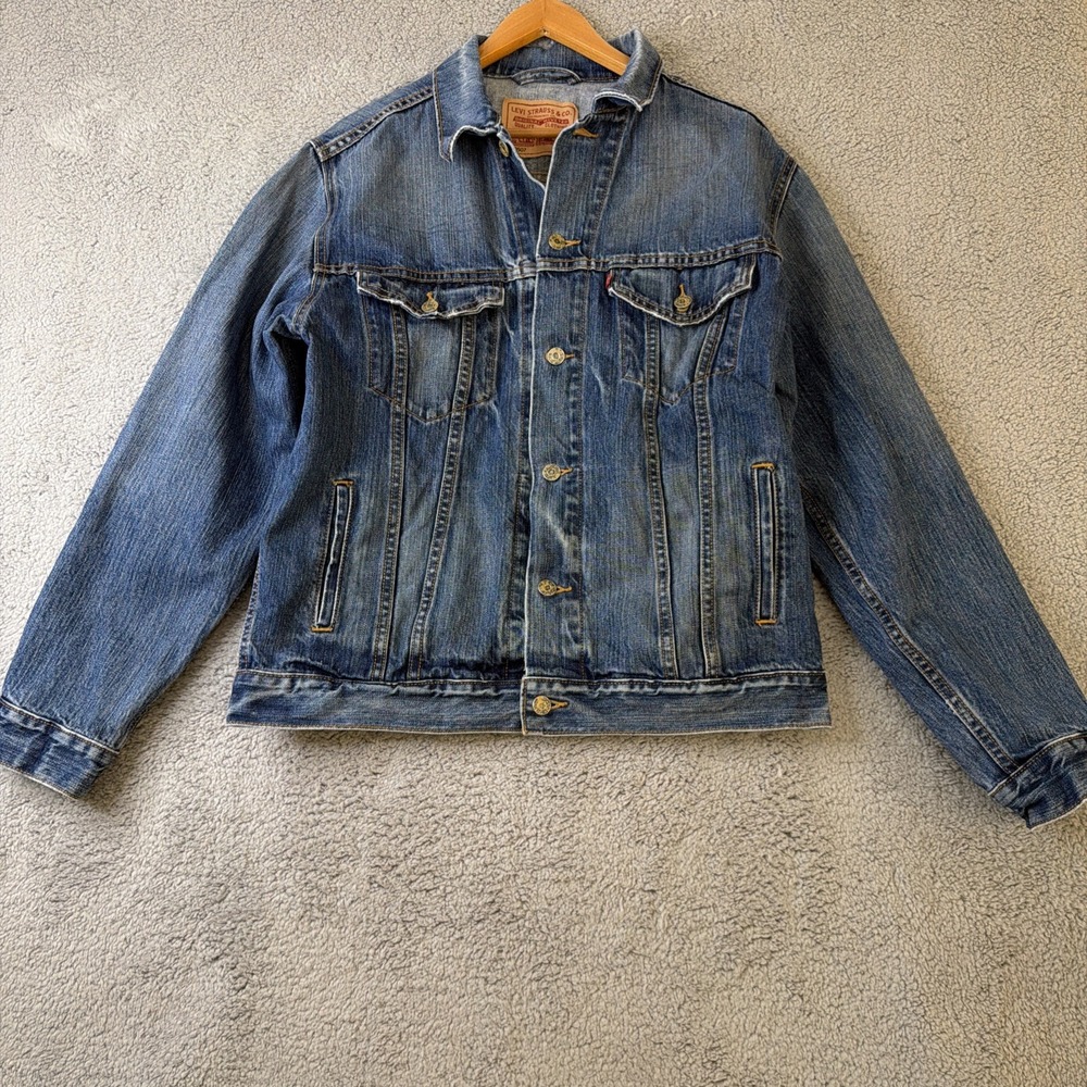 Levi's Men's 70507 Standard Trucker Denim Jean Jacket Size Large EU